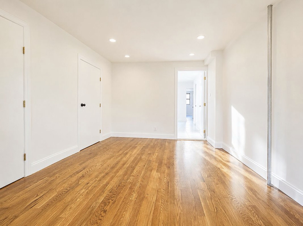 461 Pulaski Street - Photo 1