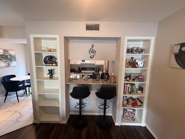 6111 Beverly Hill Street - Photo 11