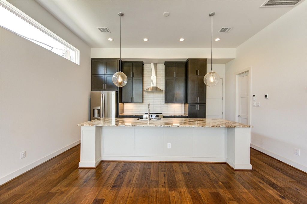 2418 Gray Street - Photo 7