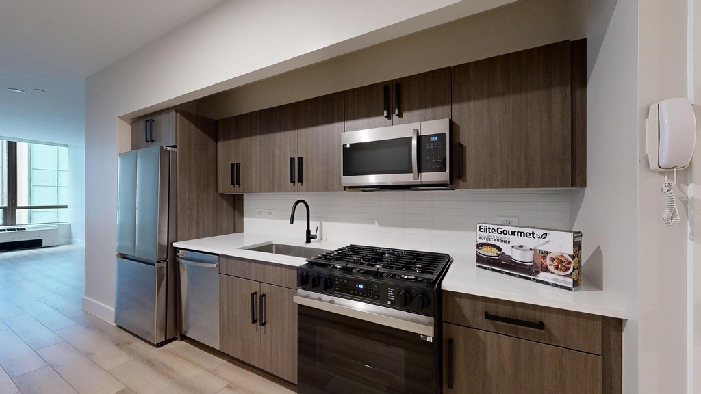 95 Wall Street - Photo 1