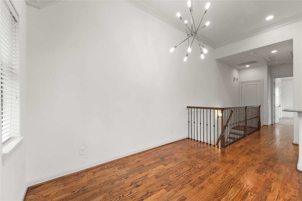 2305 Bastrop Street - Photo 6
