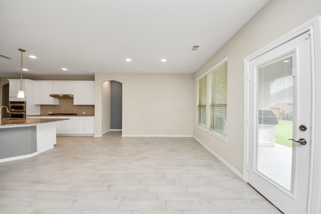28215 Shorecrest Lane - Photo 16