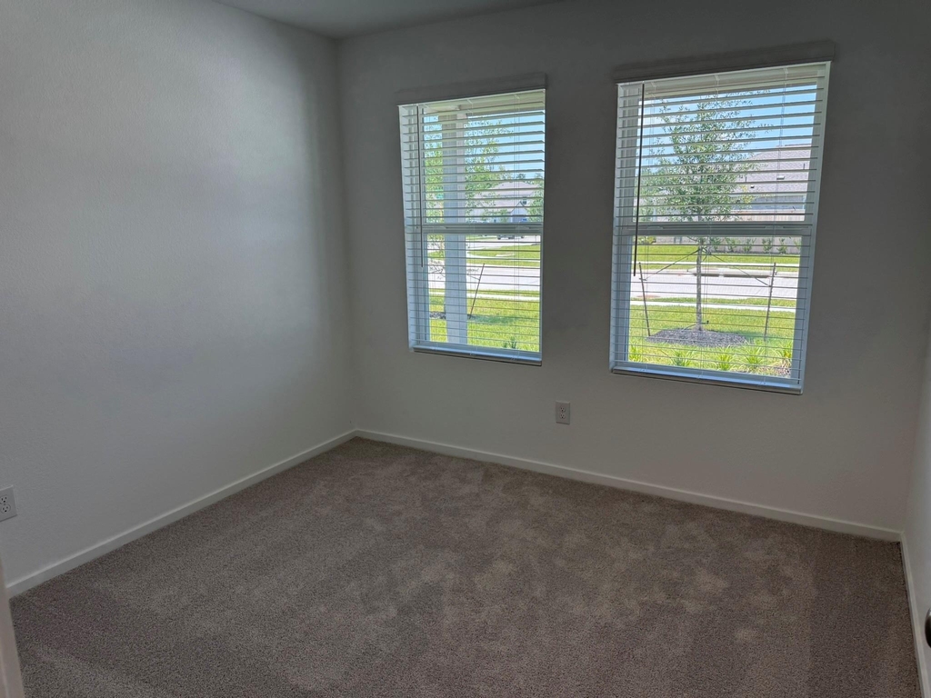 706 Zuppino Lane - Photo 2