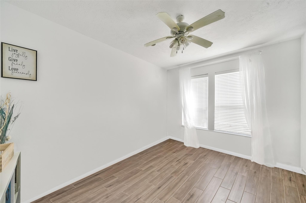 5522 Brookhollow Oaks Trail - Photo 13