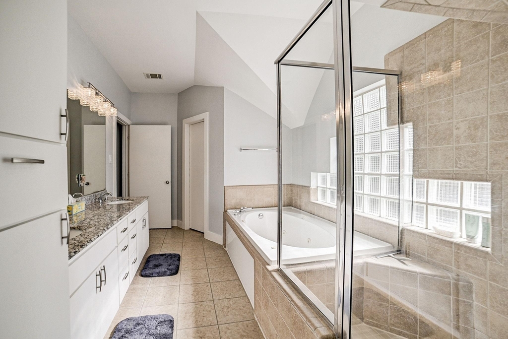 5838 Larkin Street - Photo 23