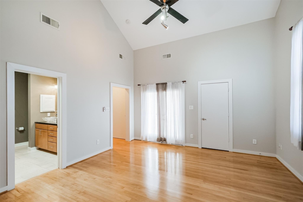 2364 Arlington Street - Photo 27