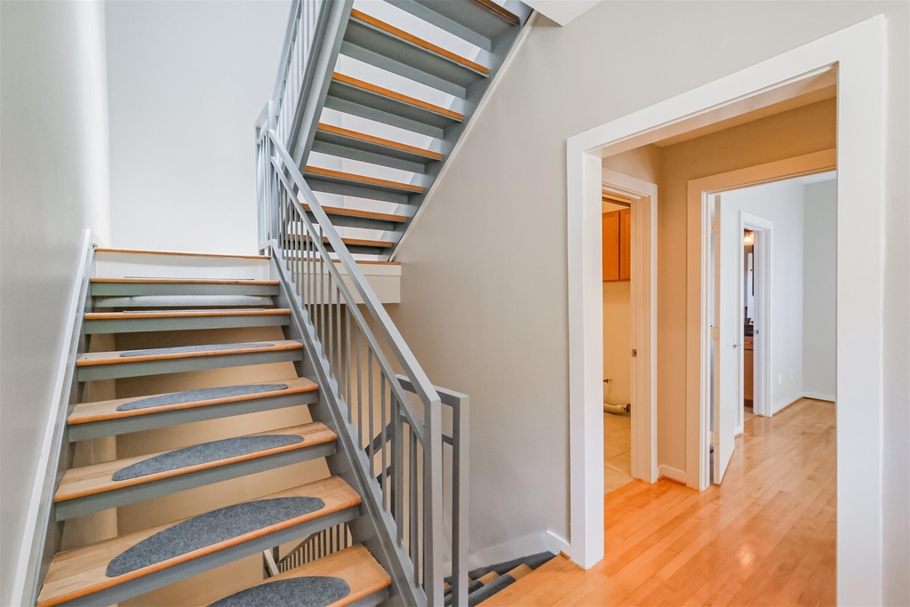 2364 Arlington Street - Photo 33