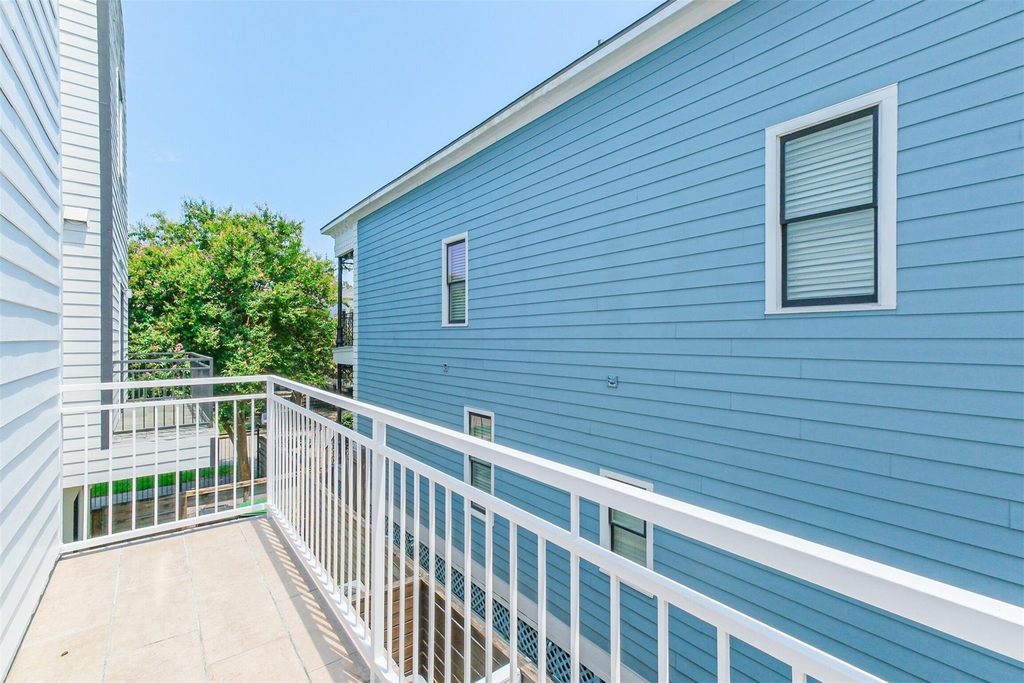 2364 Arlington Street - Photo 23