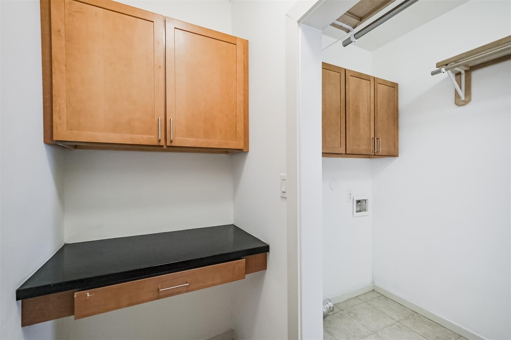 2364 Arlington Street - Photo 35