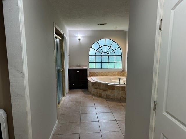 8370 Fm 1488 - Photo 21