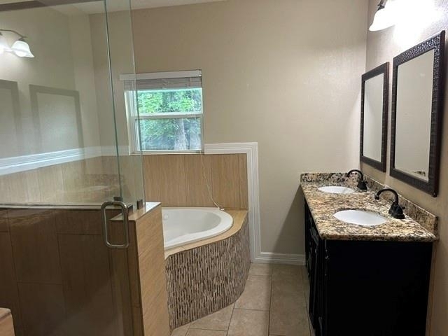 8370 Fm 1488 - Photo 15