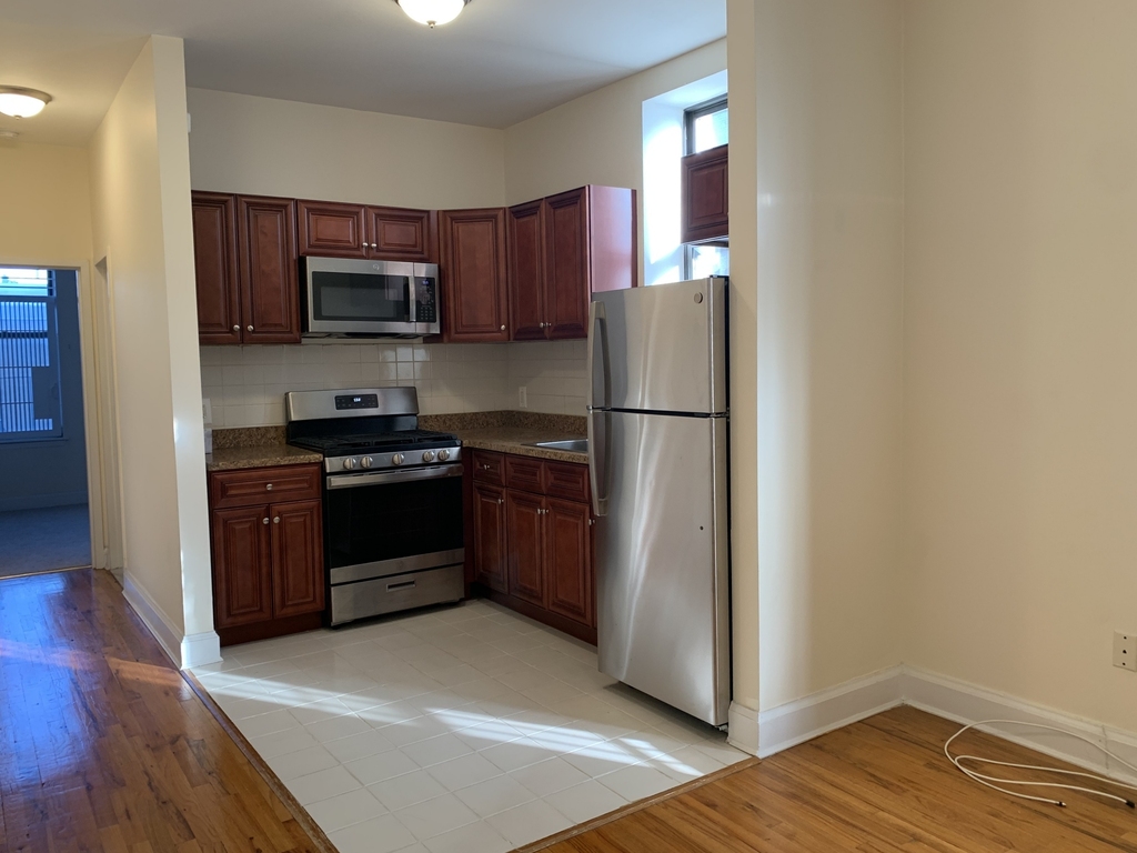 2728 Broadway - Photo 1