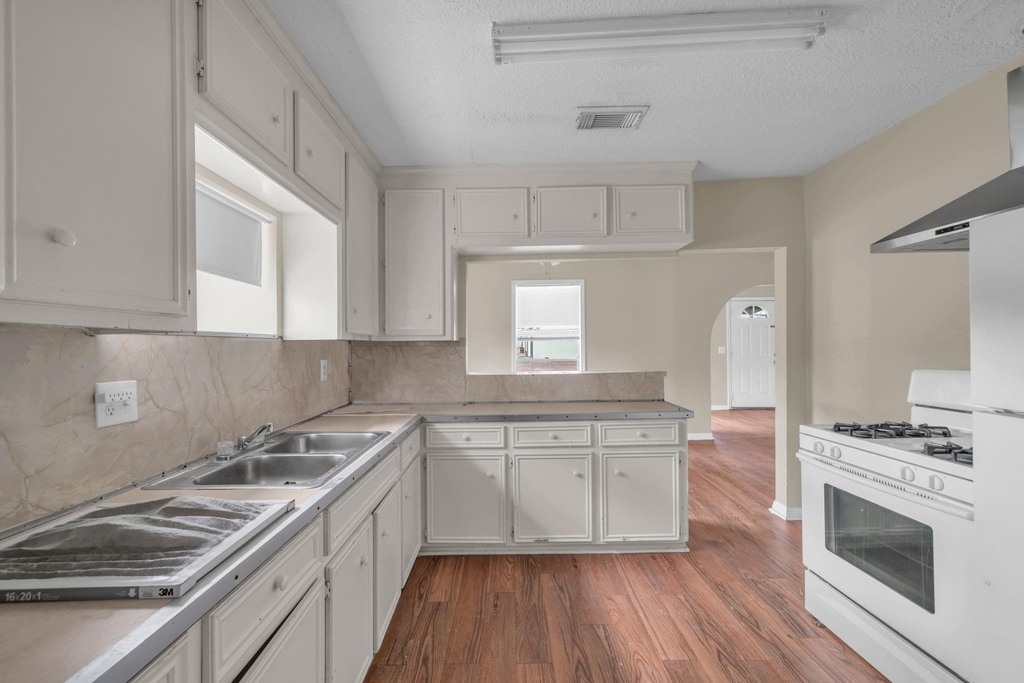 7304 Kinney Street - Photo 15