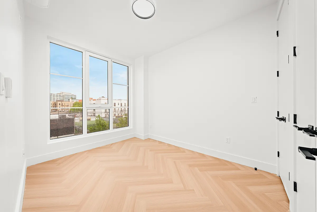 34-12 38th Street - Photo 2