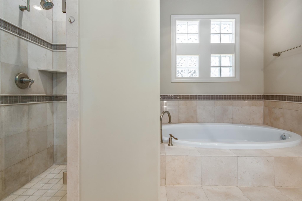 2419 Brazoria Street - Photo 21