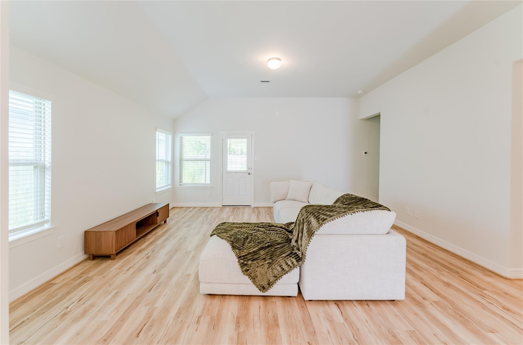 8439 Red Shiner Way - Photo 10