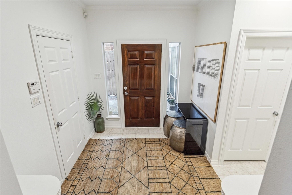 4013 Blossom Street - Photo 2