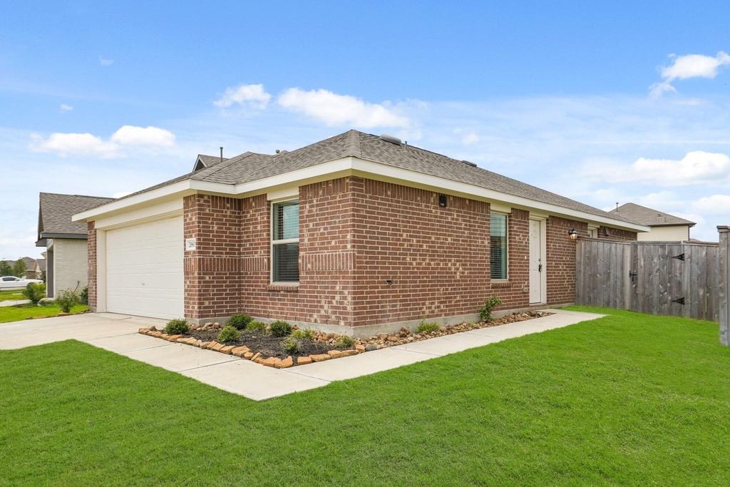 26802 Wilderye Cove Lane - Photo 1