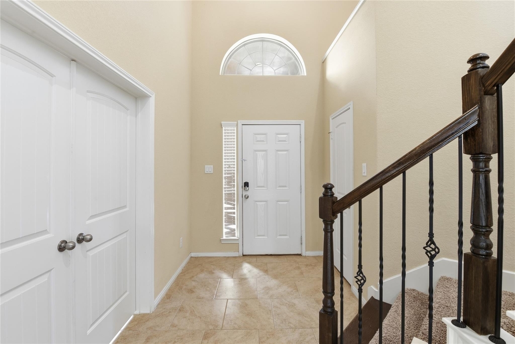 23207 Verita Court - Photo 4