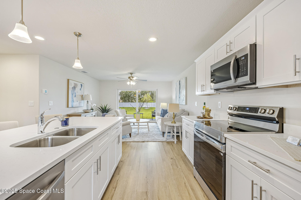 168 Hidden Woods Place - Photo 7
