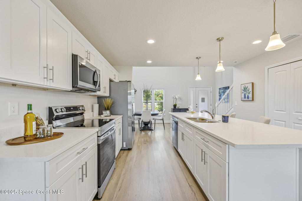 168 Hidden Woods Place - Photo 6