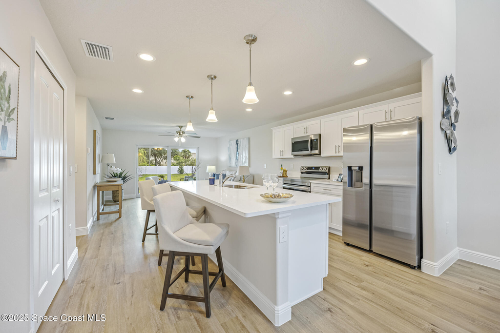 168 Hidden Woods Place - Photo 3