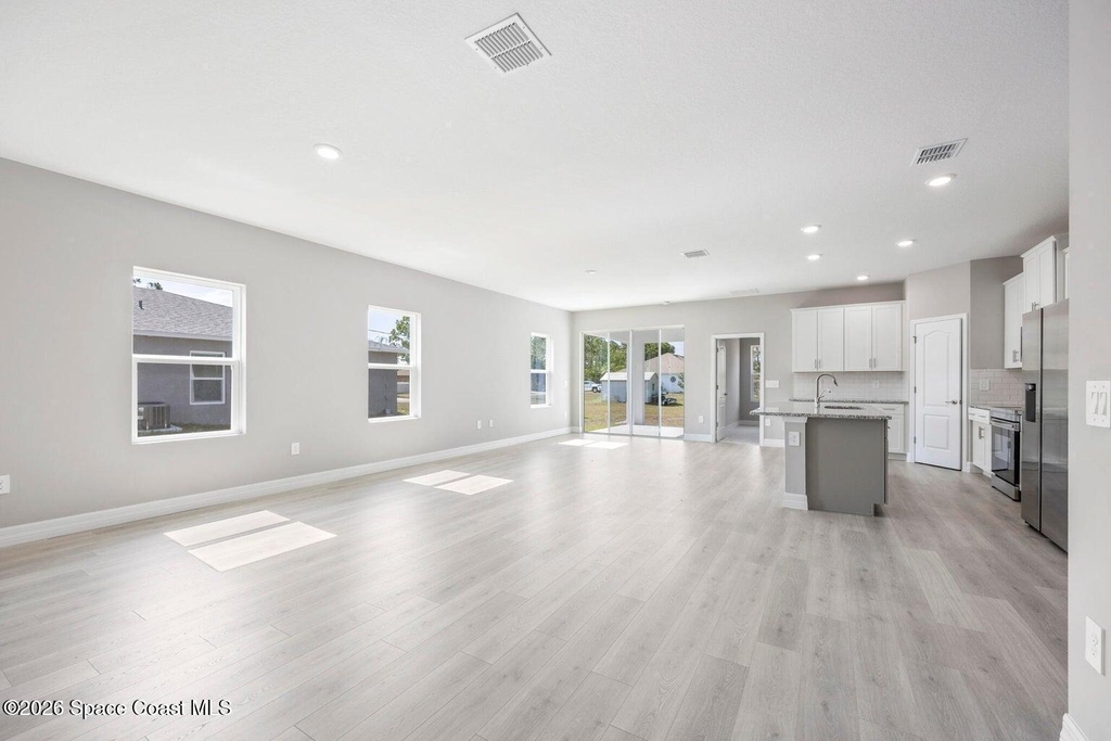 495 Harrison Street Sw - Photo 12