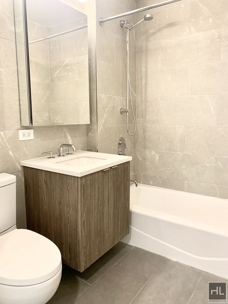 West 43rd Street - Photo 4