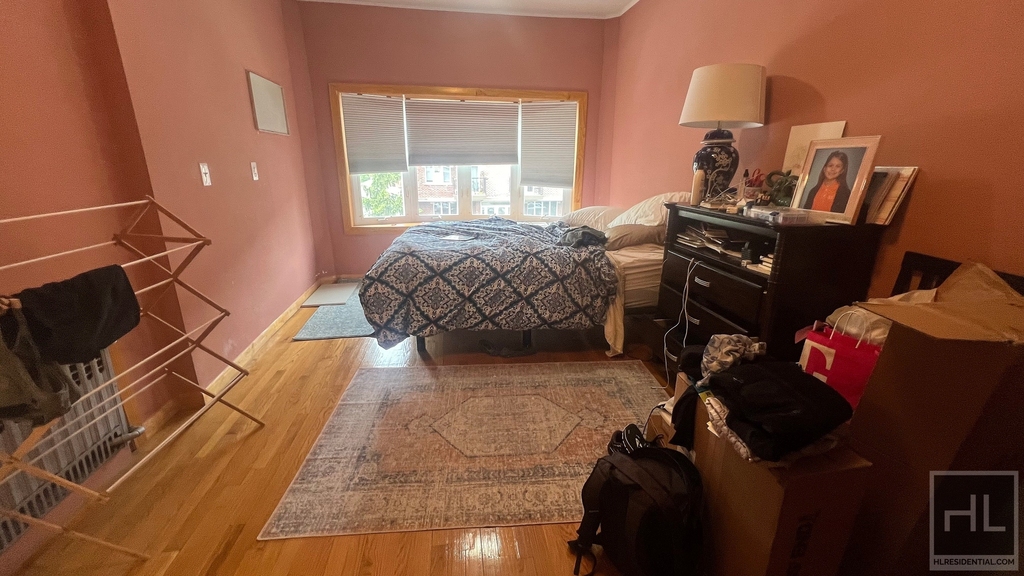 619 East 7 Street - Photo 5