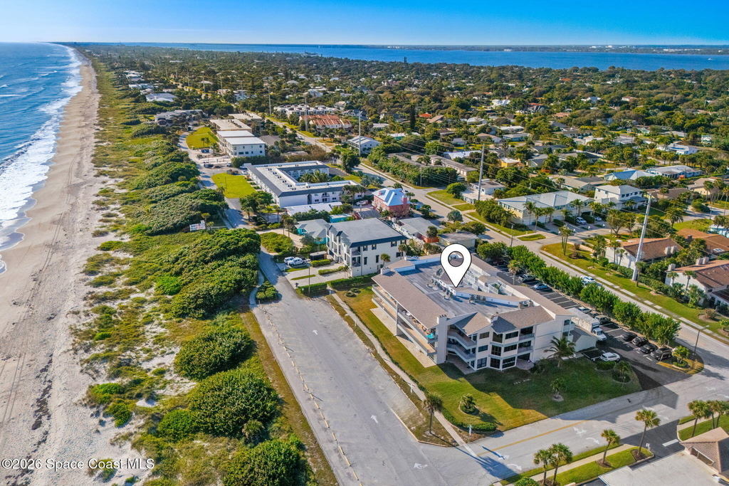 700 Wave Crest Avenue - Photo 36