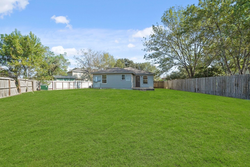 1626 Dove Run - Photo 10