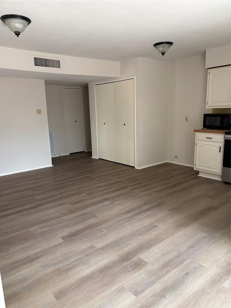 18310 Navajo Trail Drive - Photo 4