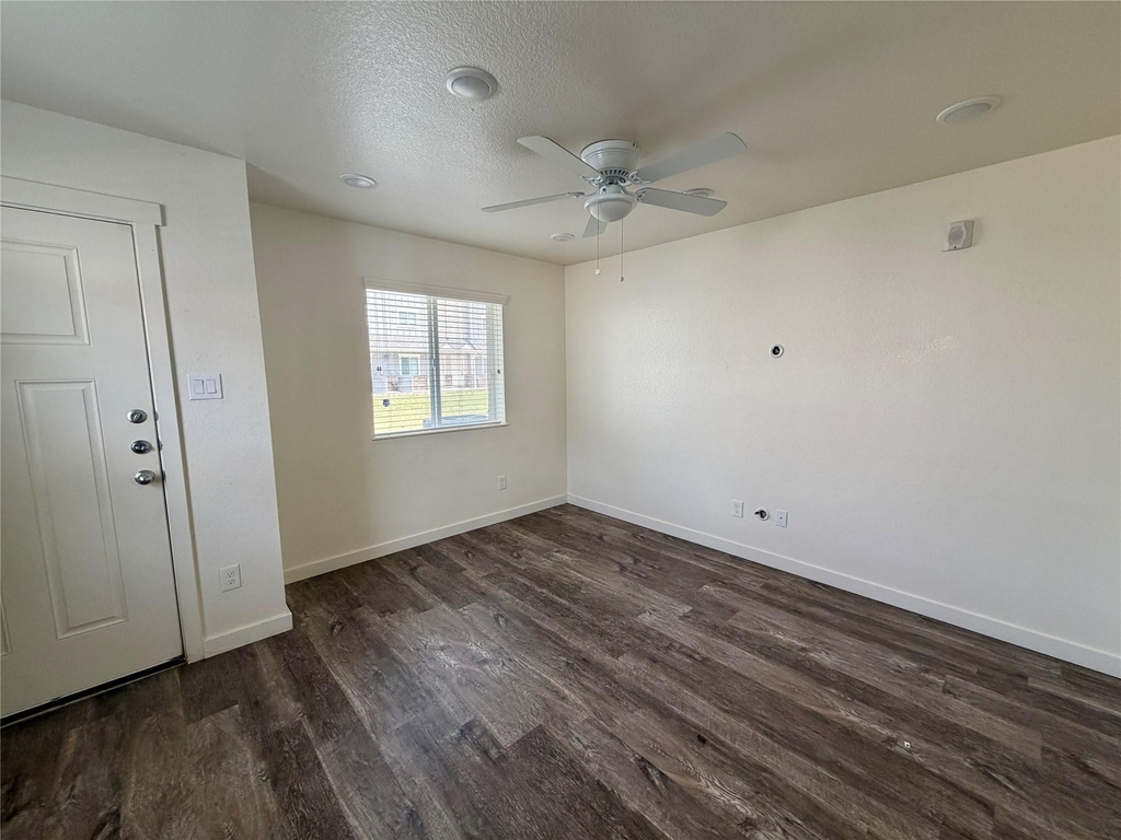21155 Gosling Road - Photo 1