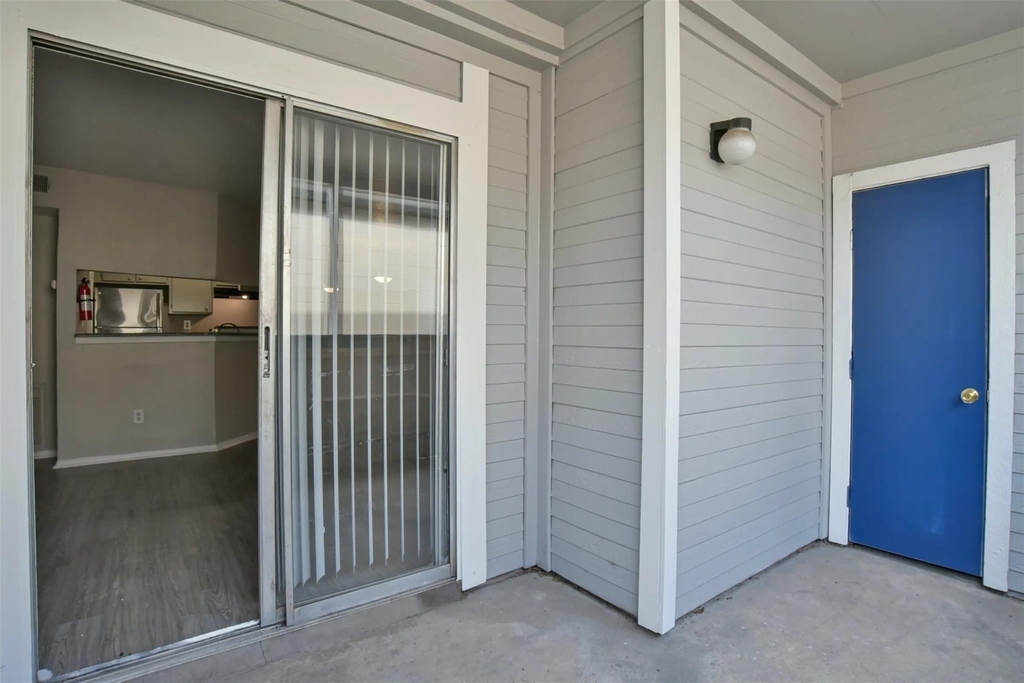 2700 S Dairy Ashford Road - Photo 14