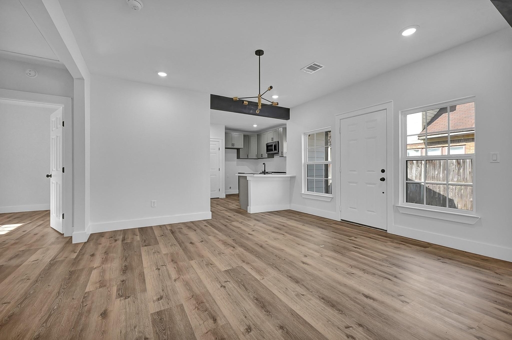 224 Everton Street - Photo 3