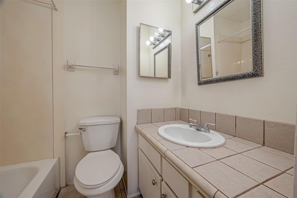 6410 Del Monte Drive - Photo 25