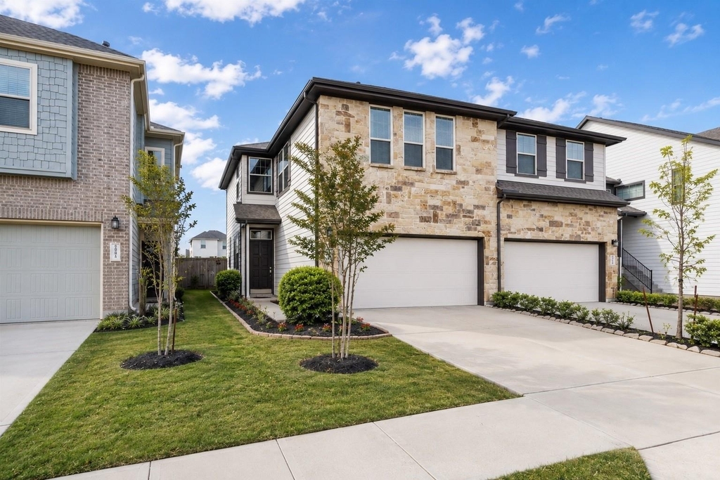 2535 Bordelon Lane - Photo 0