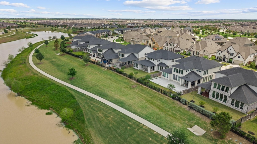 24418 Green Buffalograss Trail - Photo 35
