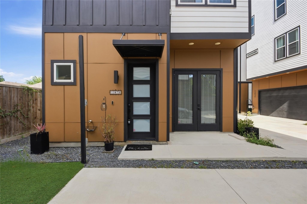1307 Bayou Street - Photo 3