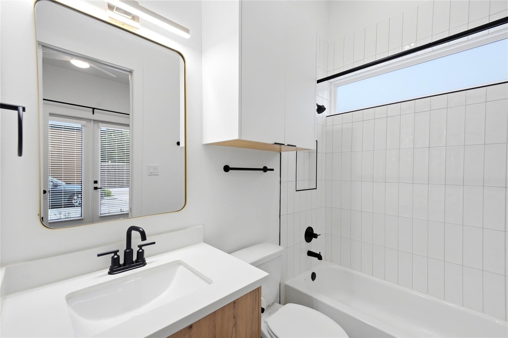 1307 Bayou Street - Photo 27