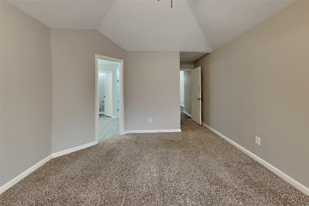 4935 Northfork Drive - Photo 7