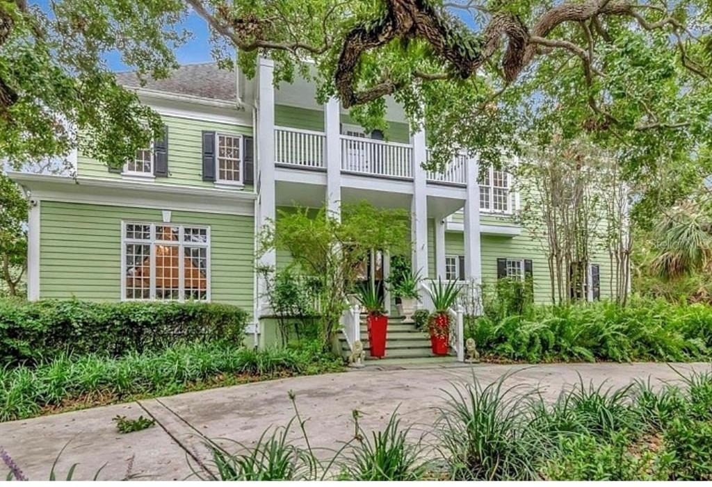 6220 Bayshore Boulevard - Photo 0