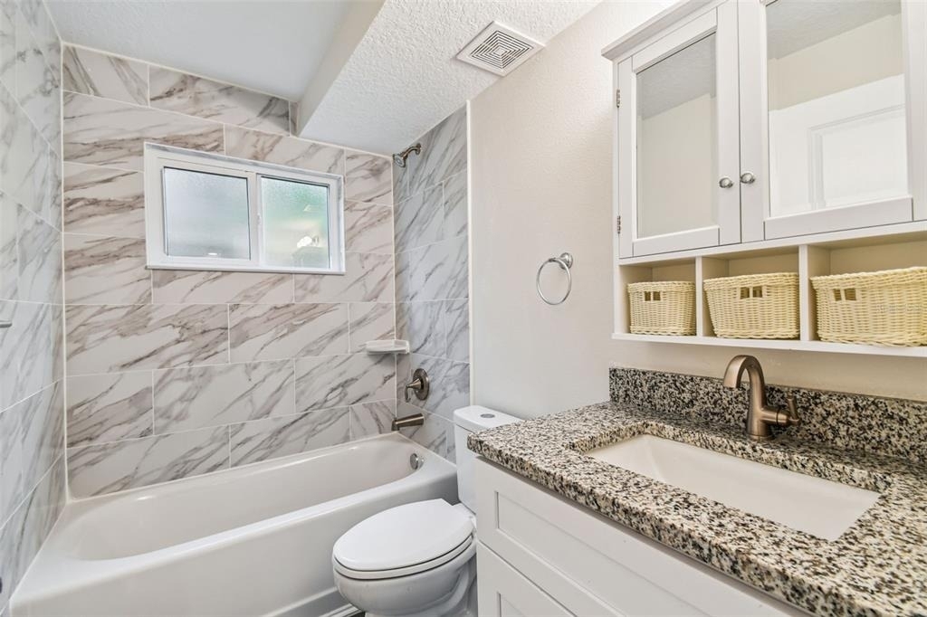 650 E Tarpon Avenue - Photo 33