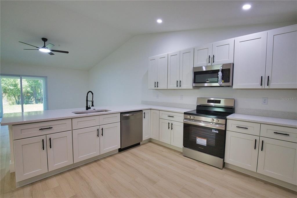 17147 Carleen Avenue - Photo 16