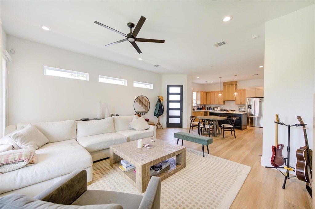 18 Sidney Street - Photo 4
