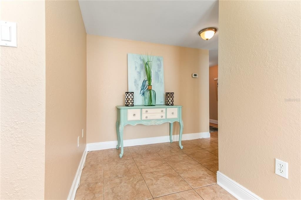 400 Island Way - Photo 5