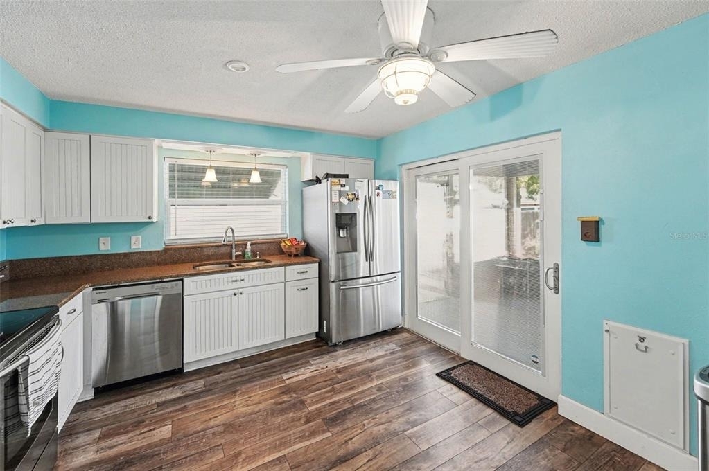 2561 Blackwood Circle - Photo 5