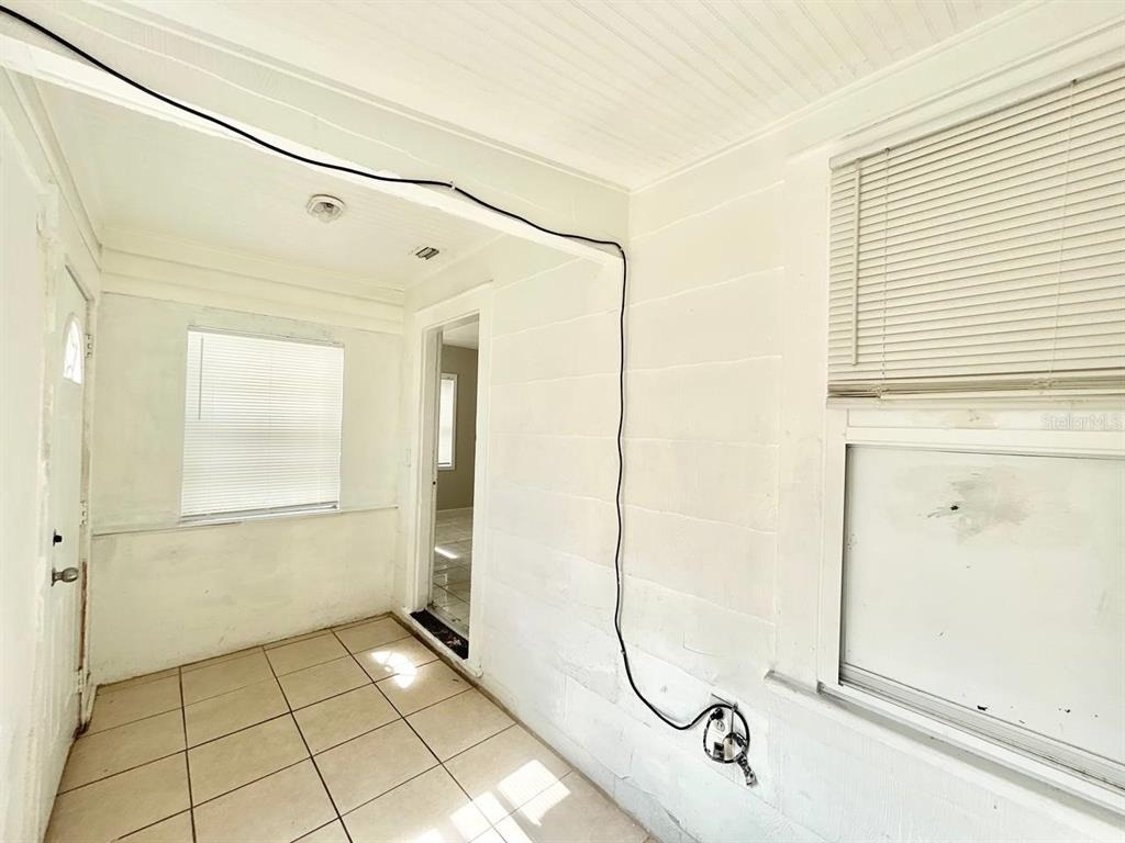 1311 Prescott Street S - Photo 6