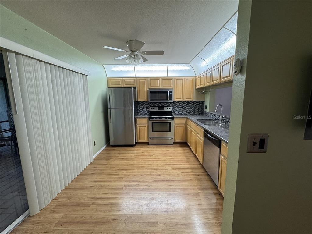 705 Bough Avenue - Photo 8