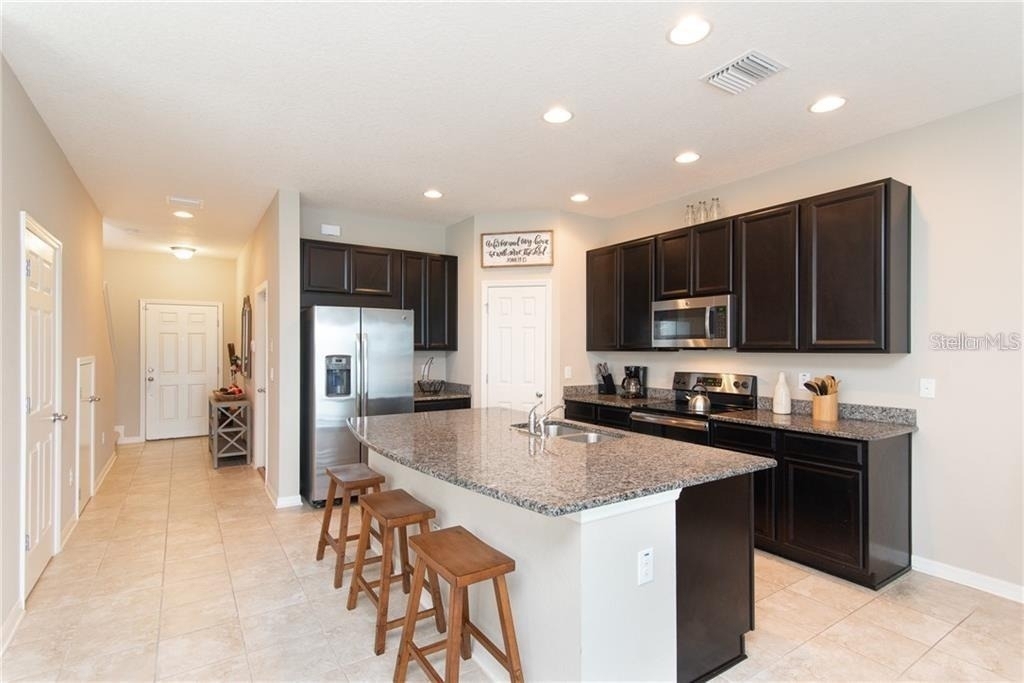 7083 Woodchase Glen Drive - Photo 2